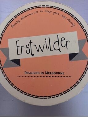 LOOKING FOR Erstwilder Round storage box to buy message me in comments